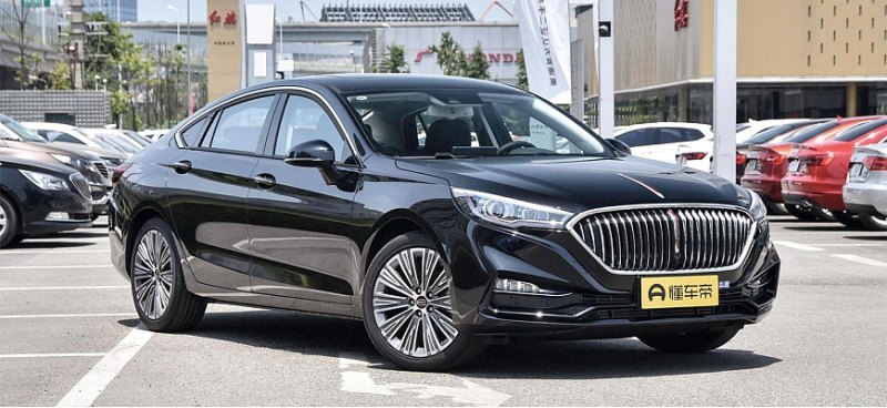 Эксклюзивный седан Hongqi H5 первого поколения…