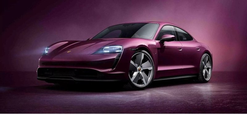 Компания Porsche отзывает 71 электрический…