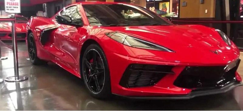 На аукционе продается Corvette C8 с пробегом…