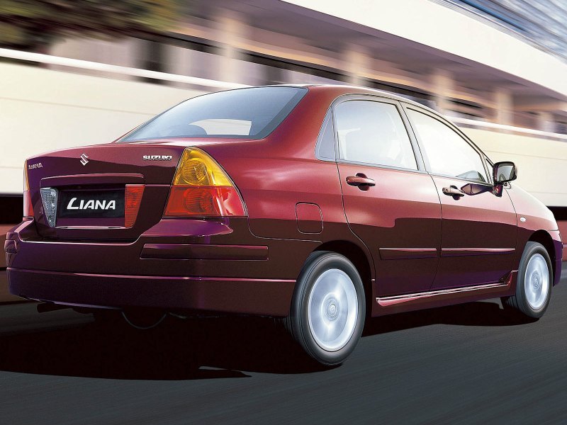 Замыкает ТОП полноприводный седан Suzuki Liana…