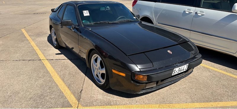 На аукционе продается Porsche 944 с пробегом…