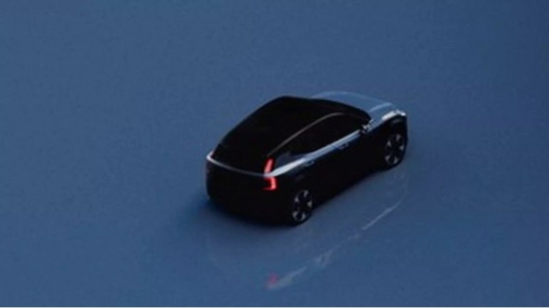 Volvo полностью представит новый EX30 7 июня…