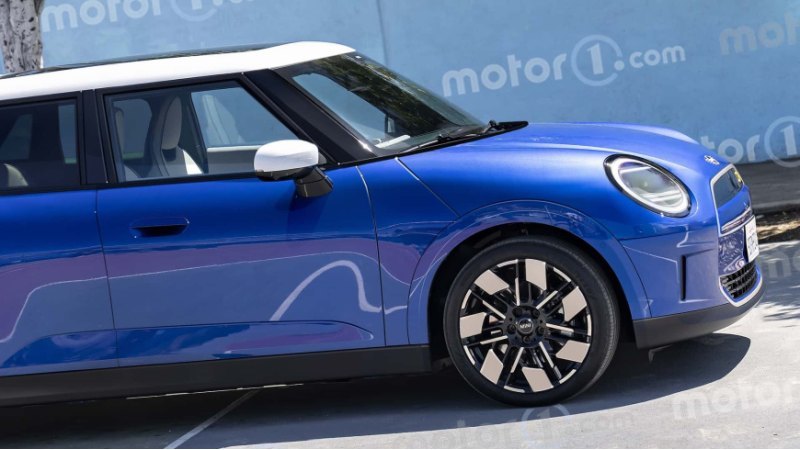 Неясно, что Mini планирует делать с линейкой…