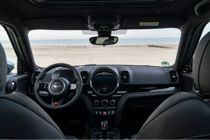 MINI Cooper S Countryman ALL 4 Uncharted Edition…