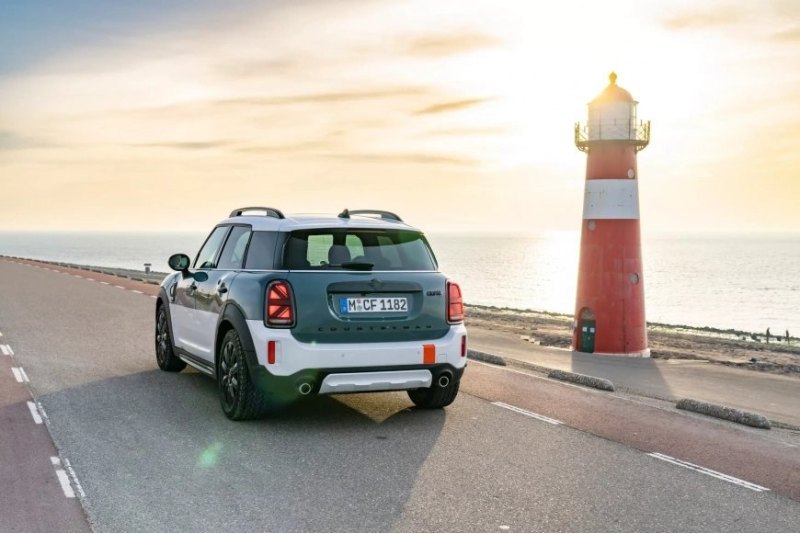 На данный момент этот MINI Cooper S Countryman…