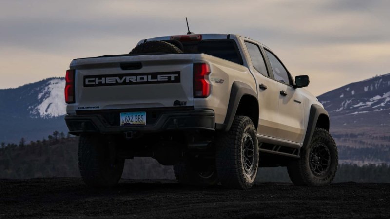 ZR2 Bison использует 2,7-литровый рядный…