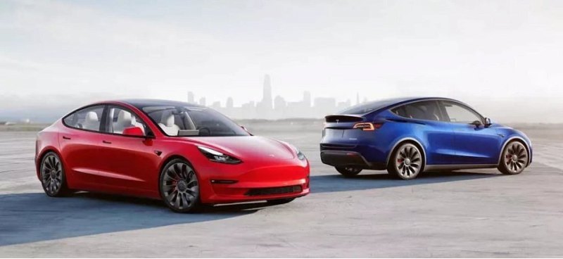 Компания Tesla удваивает скидки на электромобили…