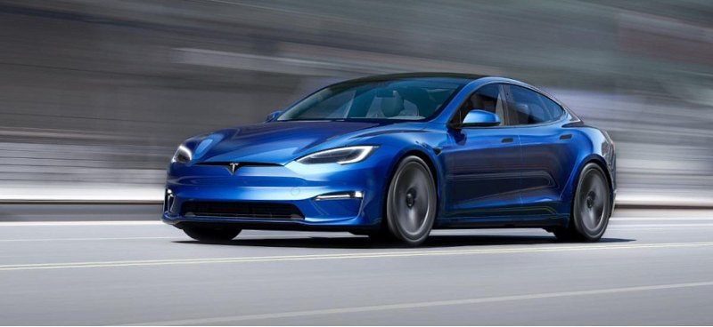 Электромобиль Tesla Model S Plaid установил…