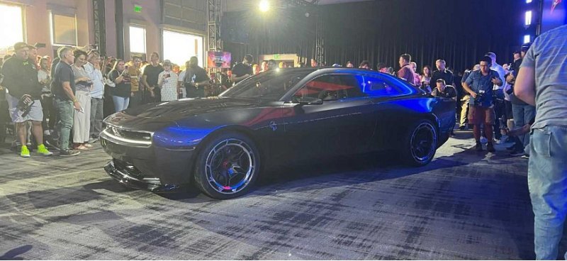 Генеральный директор Dodge Тим Кунискис возглавил…