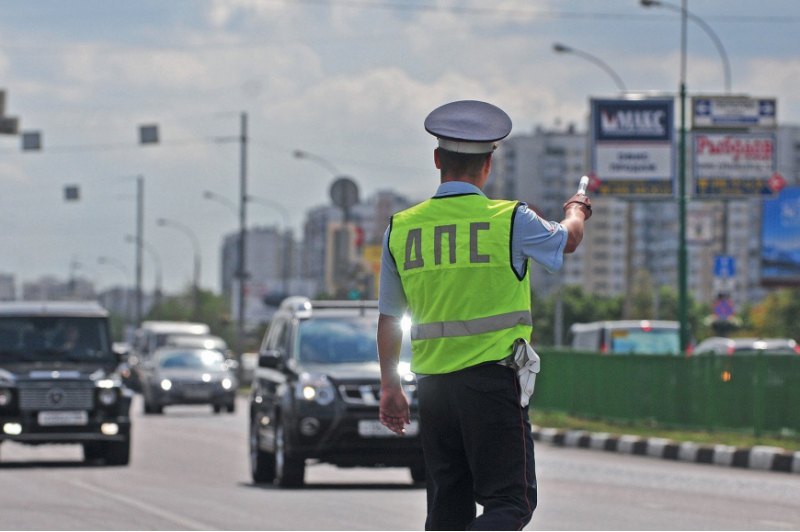 За отказ в выдаче ключей от личного транспорта по…