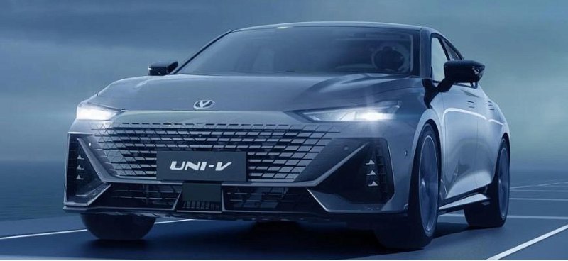Компания Changan выводит лифтбек Uni-V на рынок…