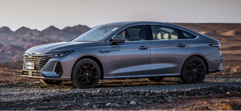 Компания Chery начала продавать седаны Arrizo 8 в…
