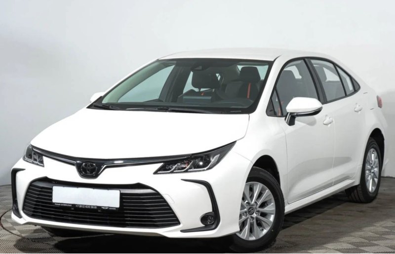В Россию продолжают приезжать седаны Corolla.…