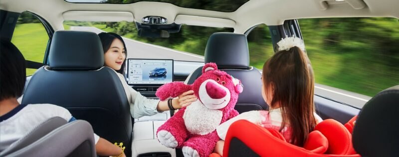 Также в арсенале новинки заявлены автопарковщик,…