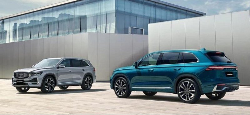 Компания Geely готовится обновить кроссовер…