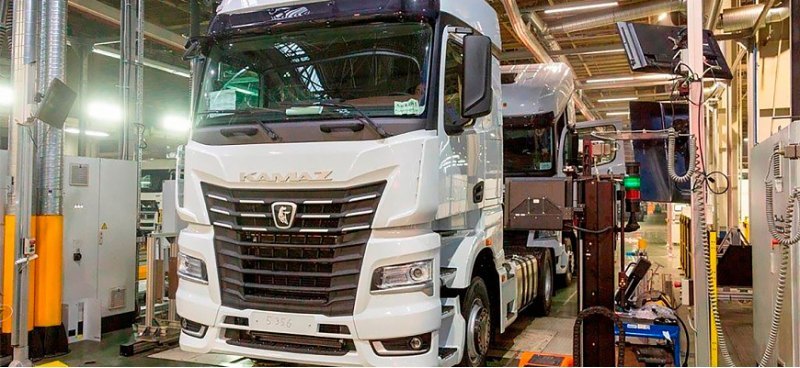 «КамАЗ» теряет долю на рынке грузовиков и…