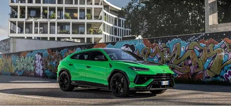 Компания Lamborghini распродала все экземпляры…