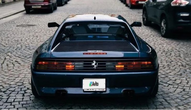 Еще одна ценная деталь - Ferrari 348 TS был…