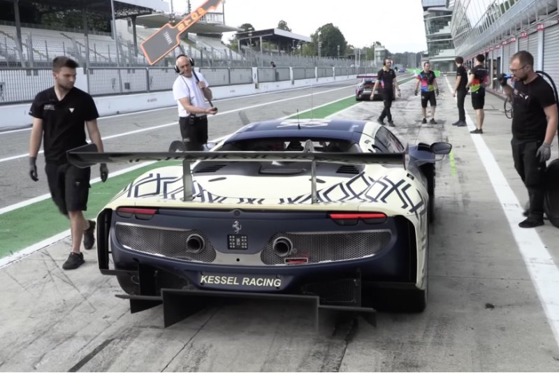 Более того, жесткость на кручение 296 GT3 была…