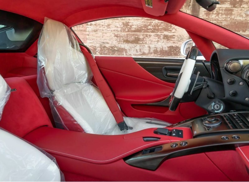 Lexus оснастил LFA безнаддувным двигателем V10…