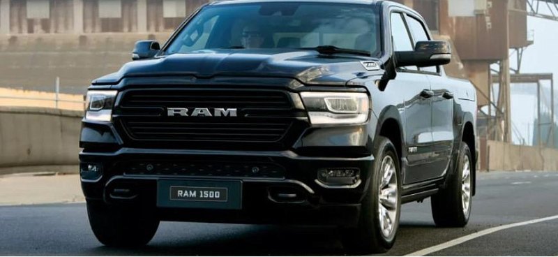 Пикап Ram 1500 Laramie Sport вышел на рынок…