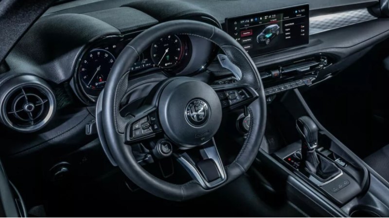 В 2025 году Alfa Romeo станет первой, кто…