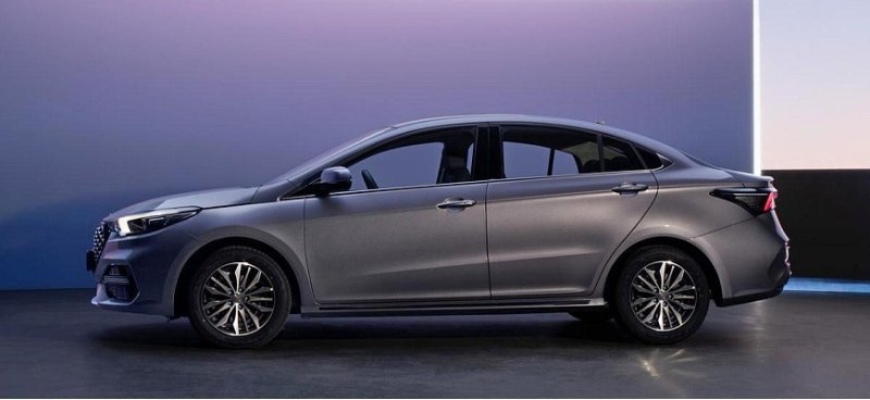 Россияне купили уже 385 седанов Omoda S5