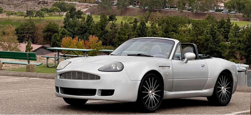 Взгляните на эту Mazda Miata 1993 года с обвесом…