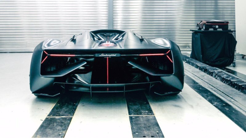 Lamborghini становится электрическим брендом.…