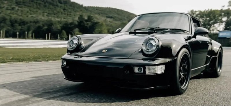 Под капотом Porsche 911 1992 выпуска находится…