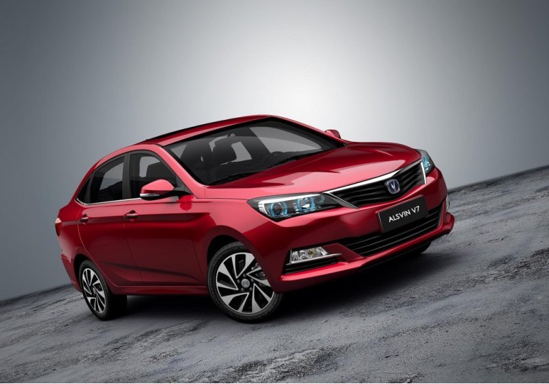 Changan Alsvin – очень компактный седан с длиной…