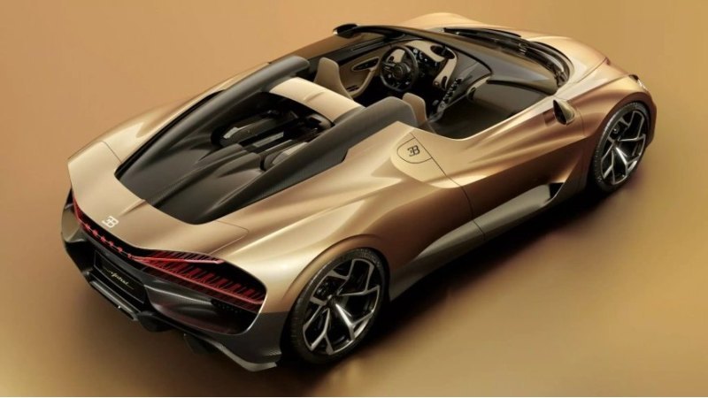 У дуэта гиперкаров Bugatti, которые покажут на…