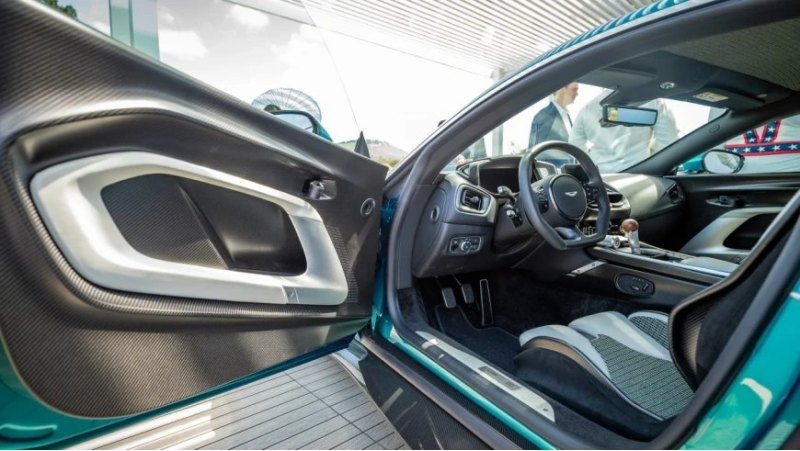 Чтобы отпраздновать 110-летнюю историю Aston…