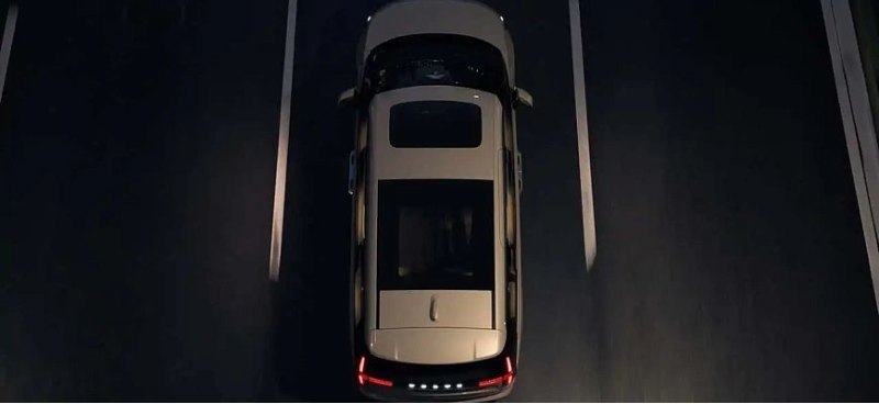 Компания Volvo показала тизер своего первого…