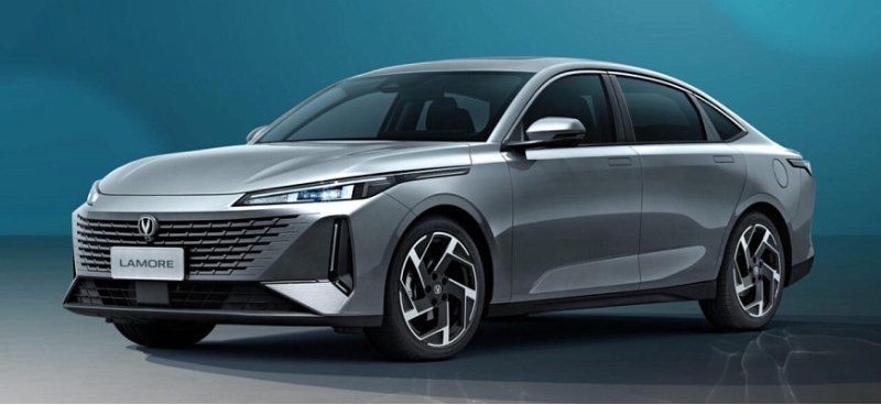 Changan запустил в России продажи седана Lamore…