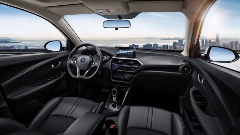 Оснащается Changan Alsvin единственным…