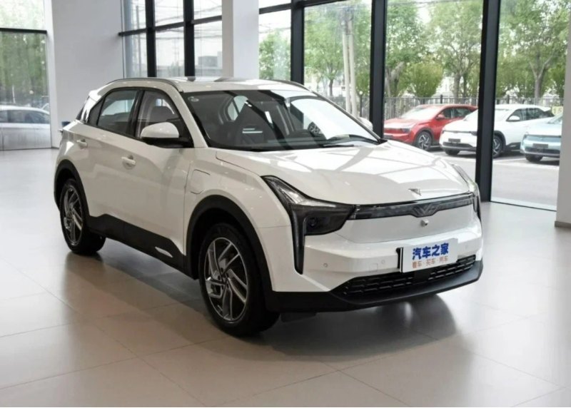 Также отметим наличие автоматической коробки…