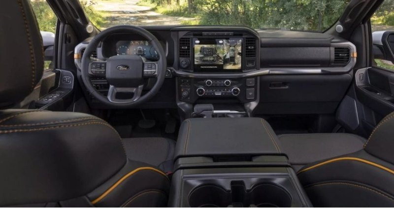 Другие изменения F-150 включают переработанную…