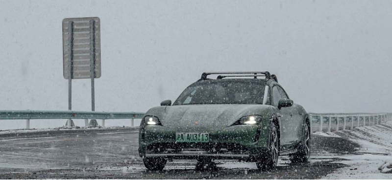 Porsche Taycan Cross Turismo установил новый…