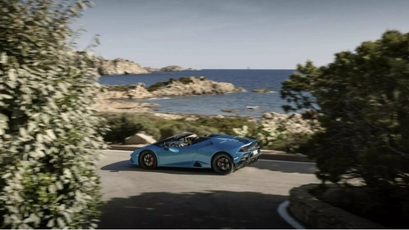 Четыре версии Lamborghini Huracan недавно…