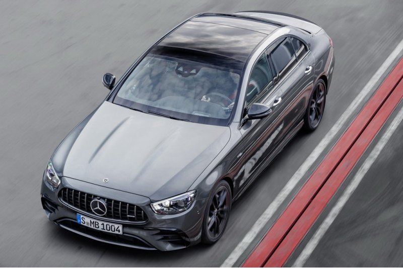 В первую пятерку по перепродажам вошли BMW 5…