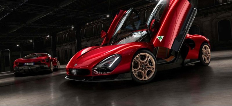 Свой новый суперкар, итальянская Alfa Romeo…