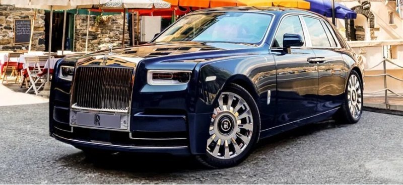 Rolls-Royce представил вдохновленную итальянским…