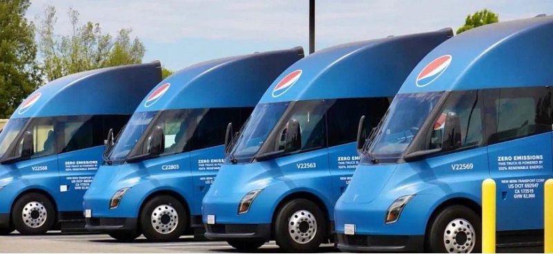 Электрический Tesla Semi преодолел более 1609 км…