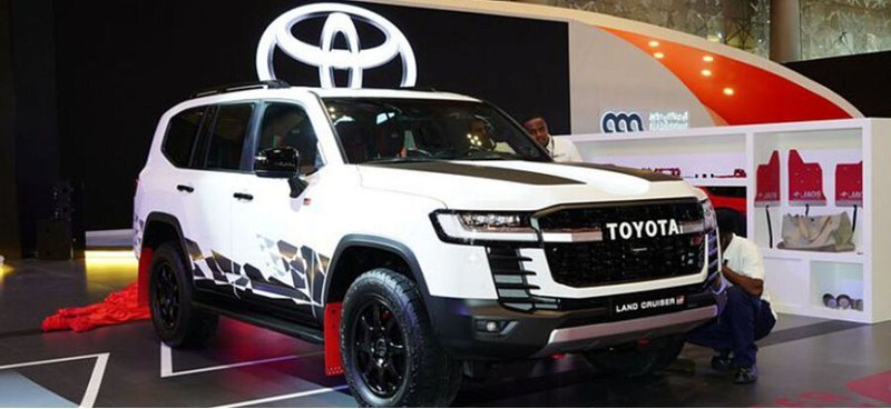 Toyota представила внедорожник Land Cruiser GR…