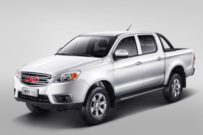 Компания JAC продолжает продажи пикапа T6,…