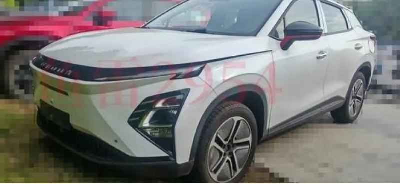 Электрический кроссовер Omoda E5 заметили на…