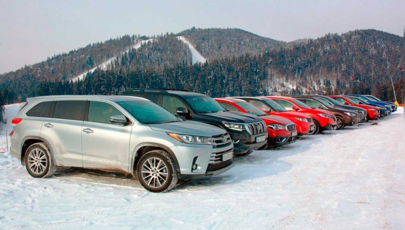 Дополняют ТОП-10 BMW X5 (2,3%), Nissan X-Trail…