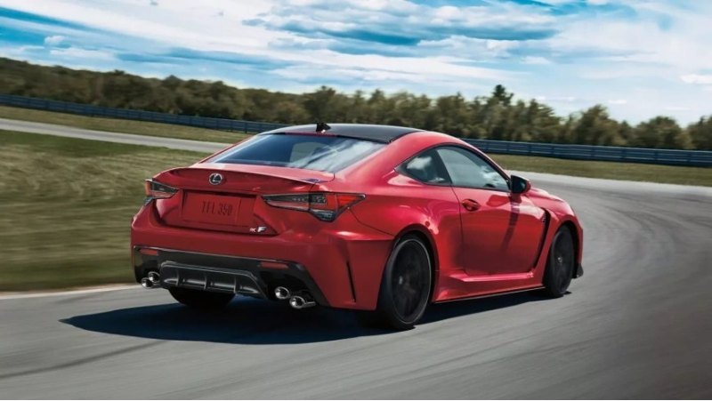 Lexus отметил, что 2024 год станет последним…