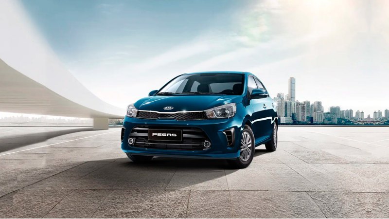 Дополняет пятерку лидеров корейский седан Kia…